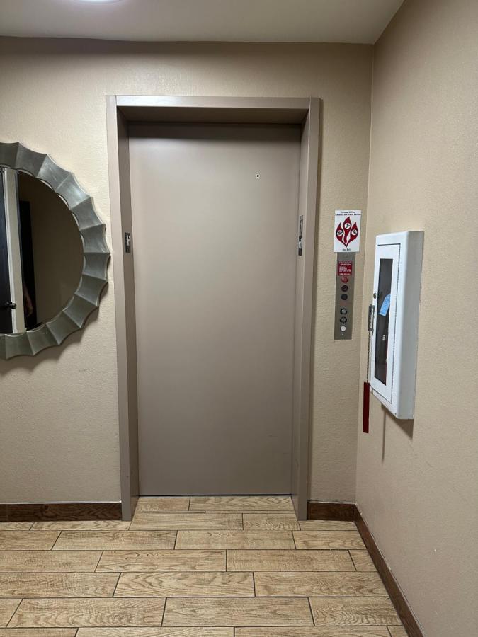 מריון Comfort Inn Near Downtown & Blue Ridge Pkwy מראה חיצוני תמונה